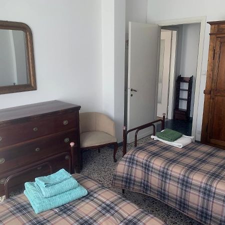 Casa Bianca 4 - Confortevole In Centro A Moneglia Dış mekan fotoğraf