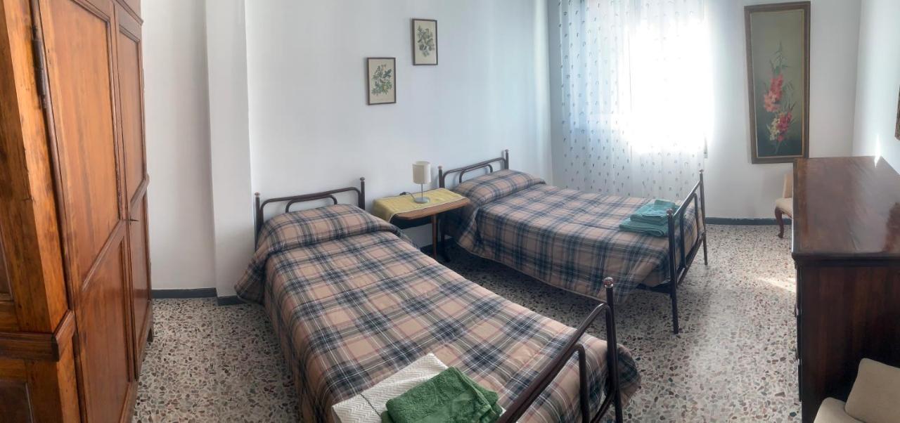 Casa Bianca 4 - Confortevole In Centro A Moneglia Dış mekan fotoğraf